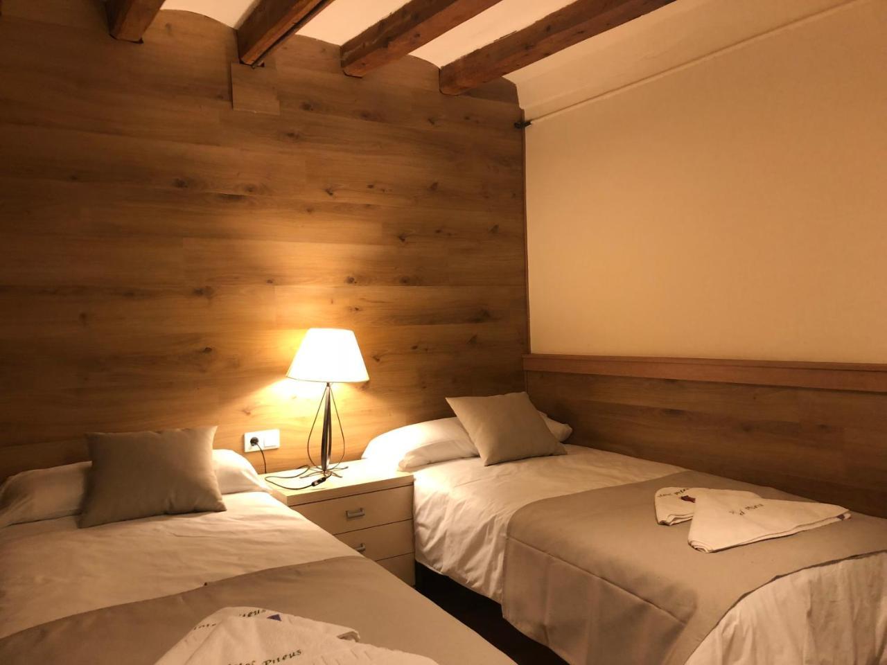 Apartament Piteus Centre Sant Llorenc de Morunys Extérieur photo